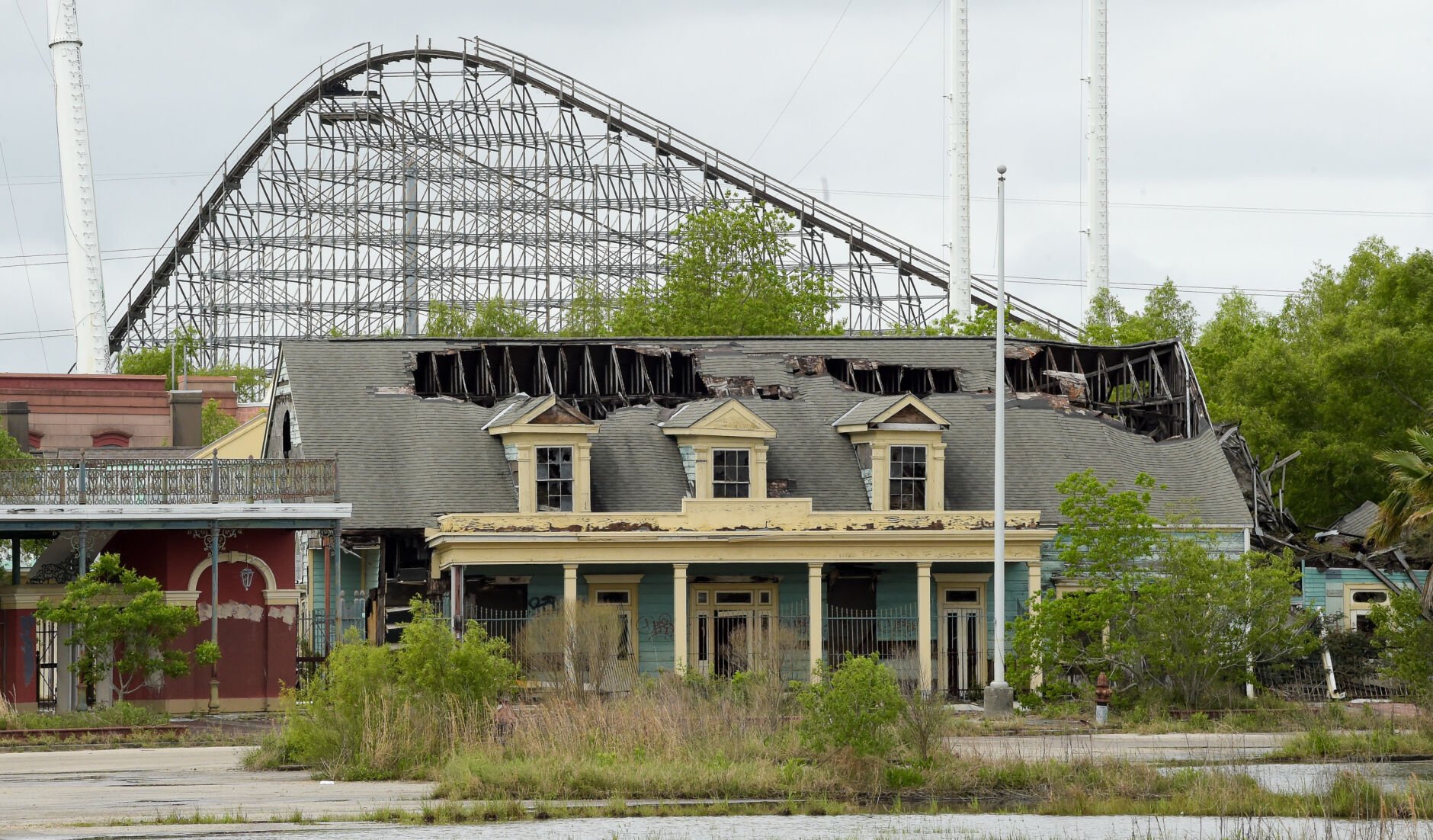 Abandoned Six Flags site in New Orleans could get a developer