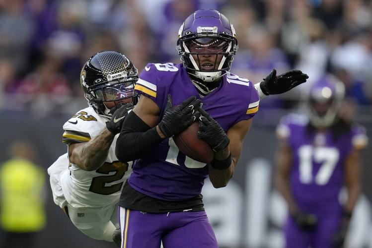 Gut Wrenching: Vikings Running Back Out For Season After Neck Injury - 6q21rjx