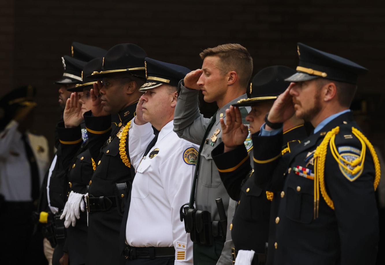 Candlelight vigil held for Louisiana law enforcement Photos