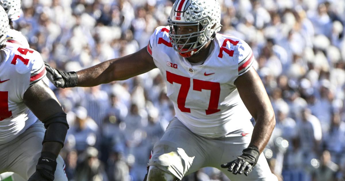 Who will be 1st offensive lineman taken in the NFL Draft? Odds show 2 clear favorites.