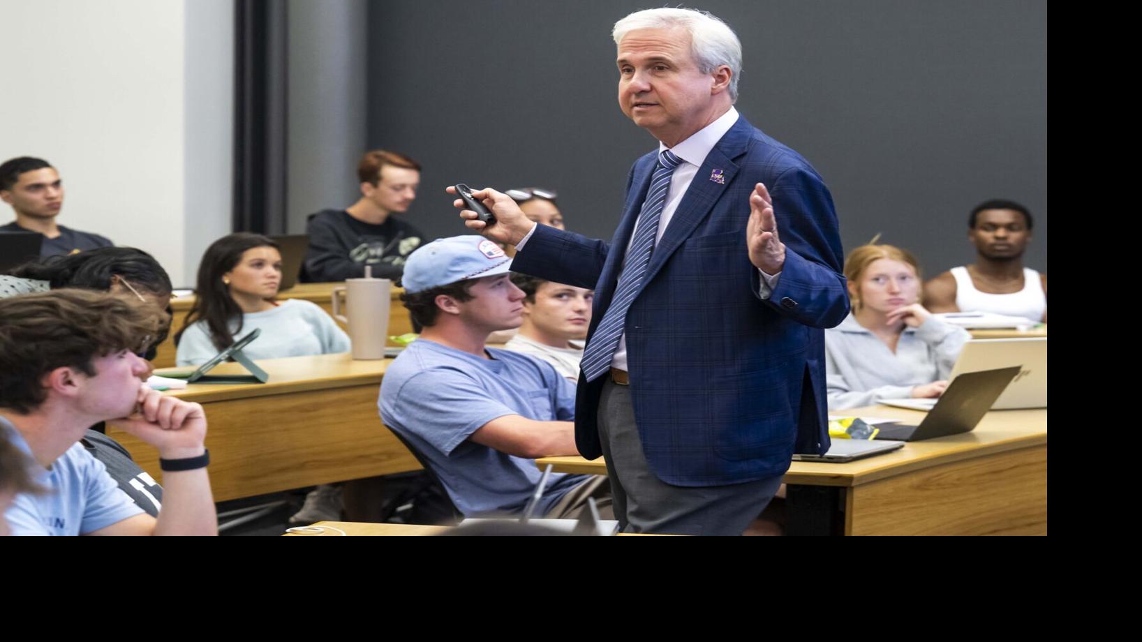 LSU, SEC further de-escalate legal battle over ex-NFL players with letter, delayed hearing