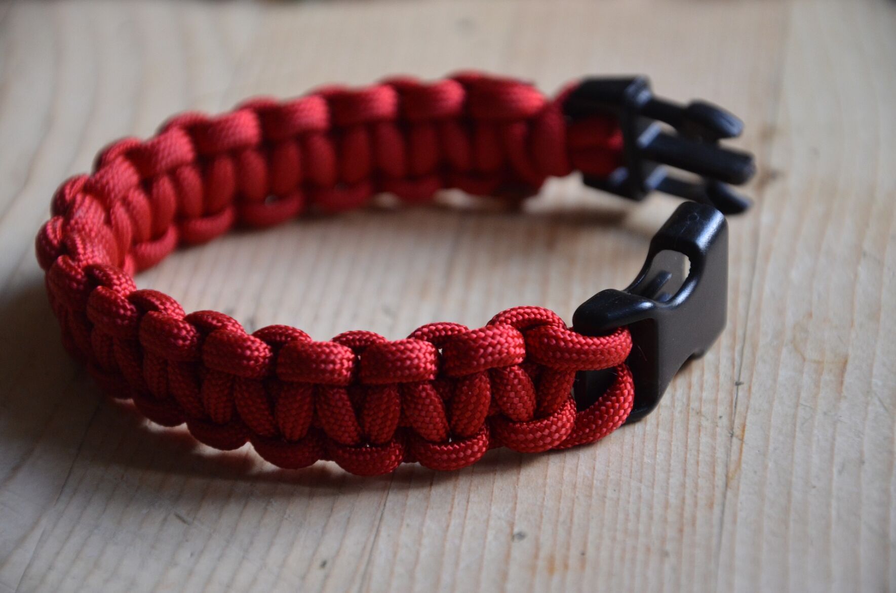 Free on sale paracord bracelet