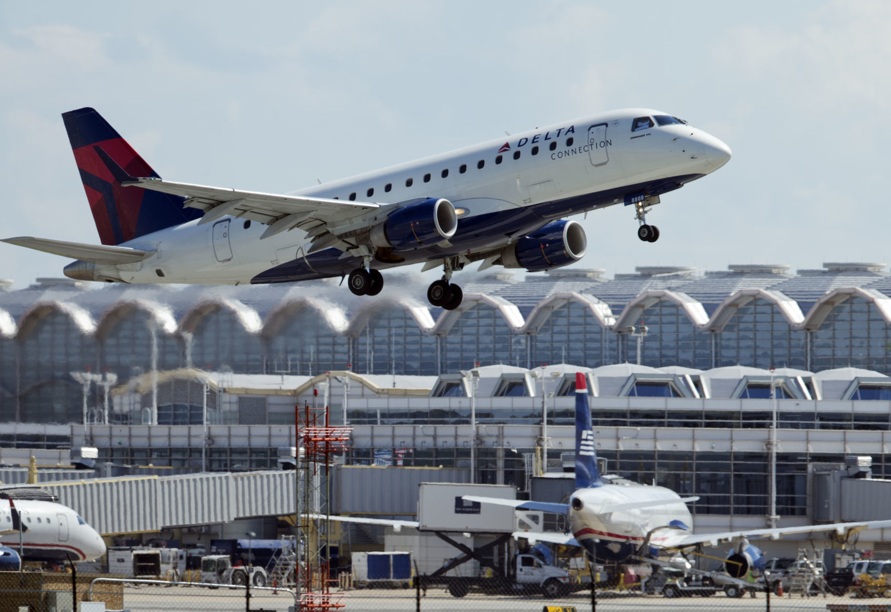 Beantown bound Delta to add flights from New Orleans to Boston in