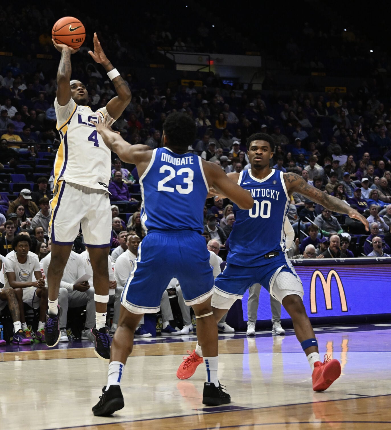 nola.com - Toyloy Brown III - Will Wade lands first player in the transfer portal for LSU basketball