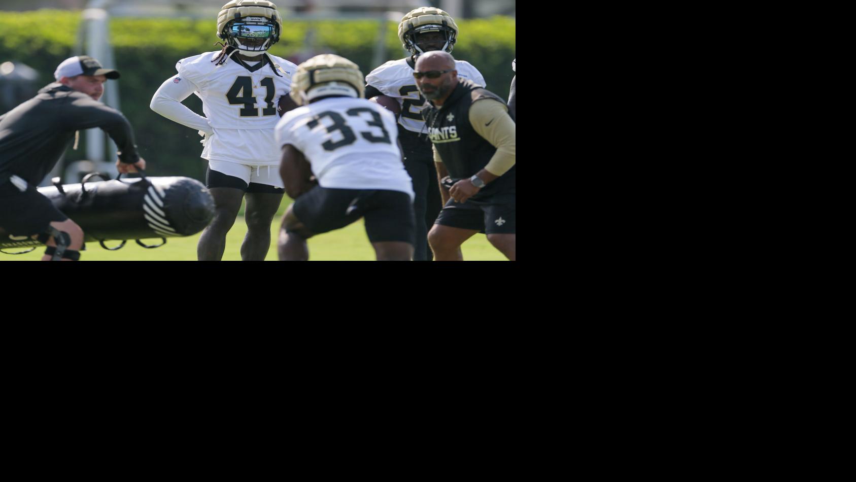 New Orleans Saints quarterback Jameis Winston (2) throws at the NFL team's  football training camp in Metairie, La., Friday, Aug. 4, 2023. (AP  Photo/Gerald Herbert Stock Photo - Alamy