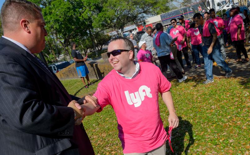 Kenner council passes ordinance that Uber, Lyft say might force them to leave town