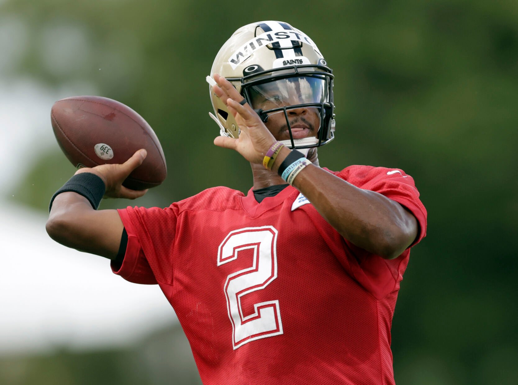 Saints QB Jameis Winston Leaves Practice Early After He 'tweaked His ...