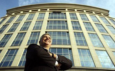 جیم برنهارد، مدیرعامل The Shaw Group، در حال رقابت برای سمت وزیر انرژی