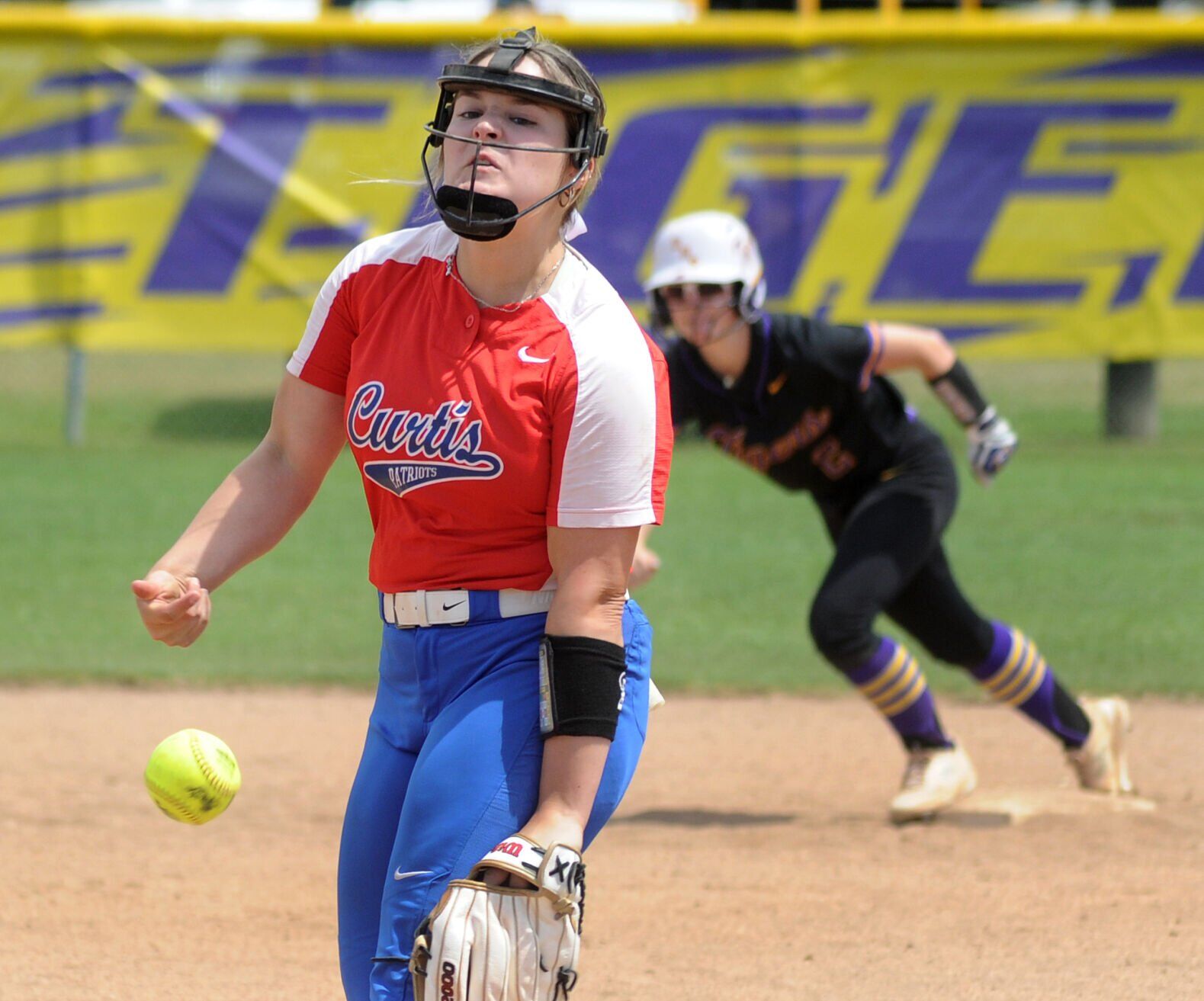 John Curtis Softball Advances to State Semifinals Led by Senior Pitcher’s Outstanding Performance