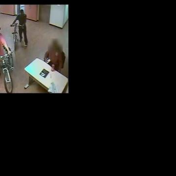 Police seek man suspected of hitting another man with a hammer ‘several ...