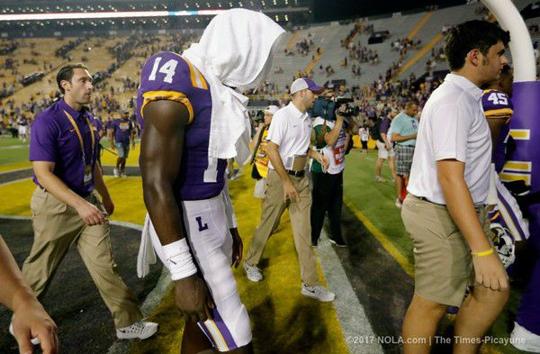 With SEC play looming, LSU's sputtering offense has zero margin for