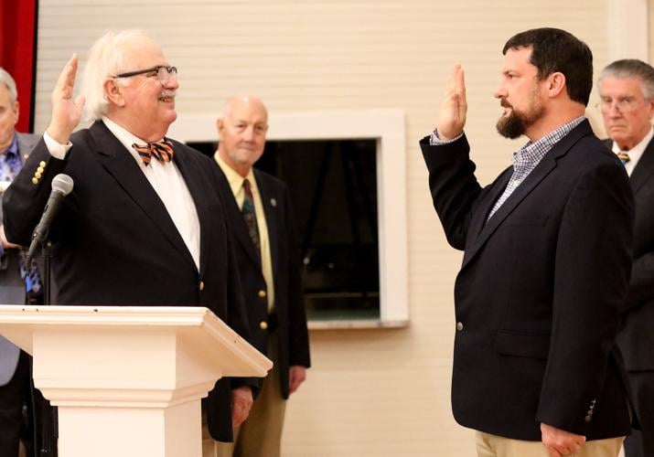 Abita Springs Mayor Dan Curtis, council take oaths of office St
