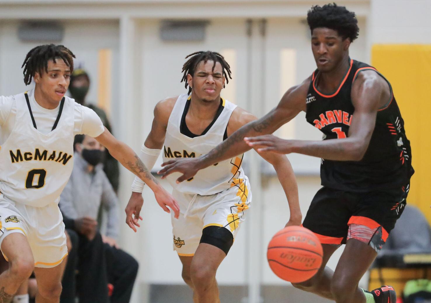 Check out the LHSAA boys basketball playoff pairings for select