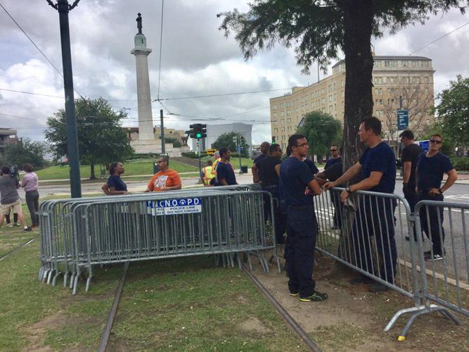 Barricades, noparking signs crop up near Lee Circle signaling possible removal of statue News