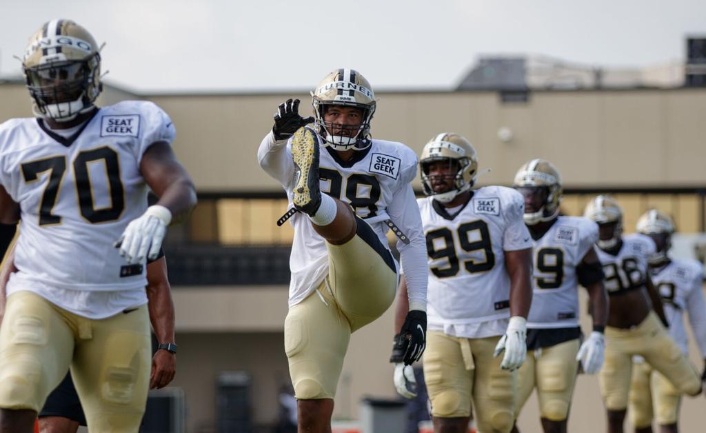 Michael Thomas implies Saints 'tried to damage' his reputation in cryptic  tweet