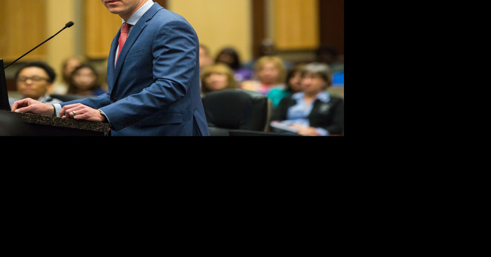 Jeff School Board to vote on contract for new superintendent; salary to ...