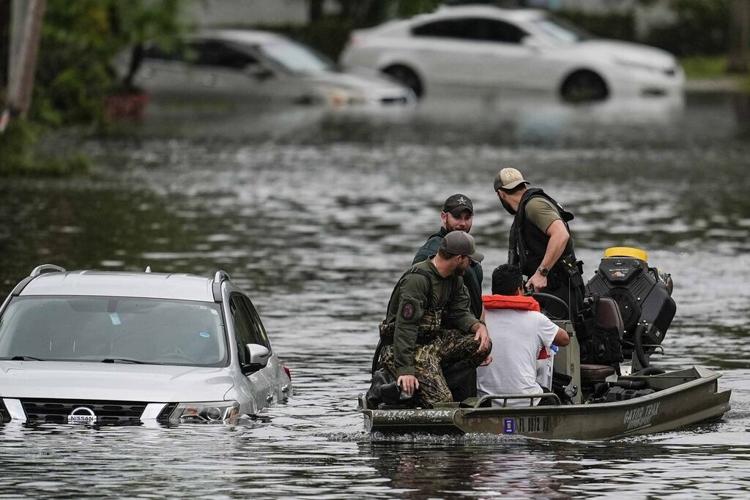 Milton wrecks through Florida see photos, videos of damage Hurricane Center