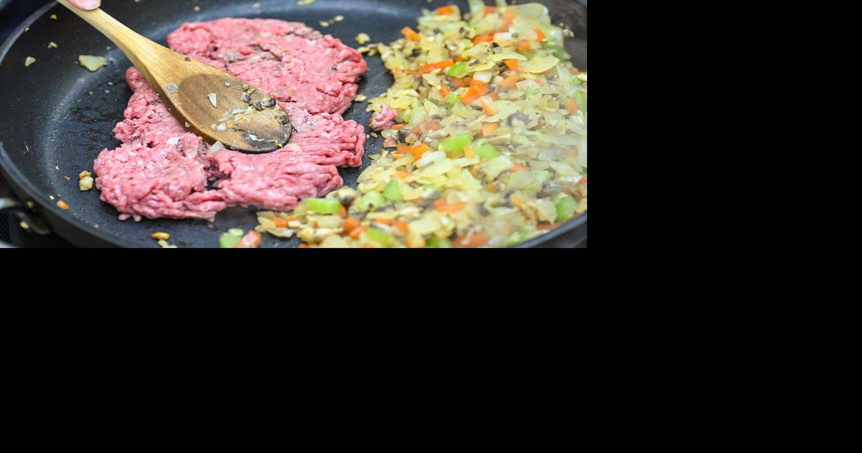 Culinary Medicine 101: Spaghetti with Meat and Lentils, and Caesar Salad are on the menu