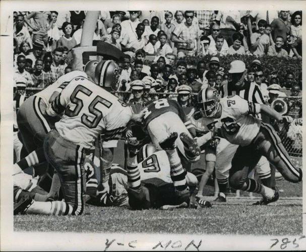 New Orleans Saints 1967 67 Vtg Old First 1st Season NFL Media News Guide  Program