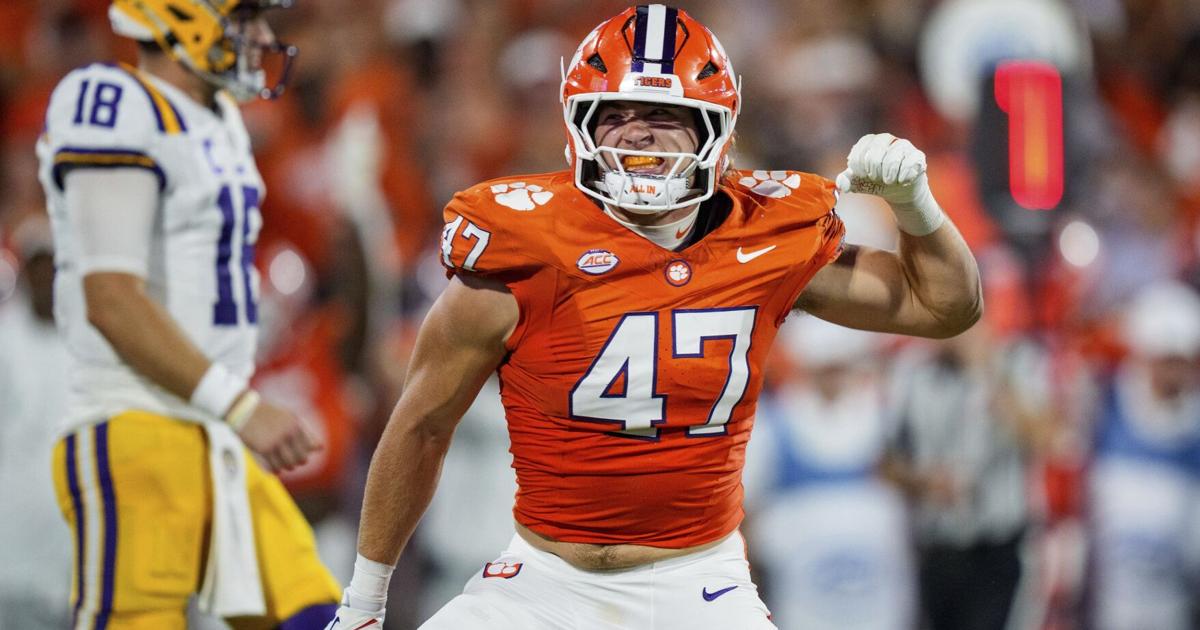 Just a bunch of nobodies? Don't take Dabo Swinney literally as LSU faces hungry Clemson.