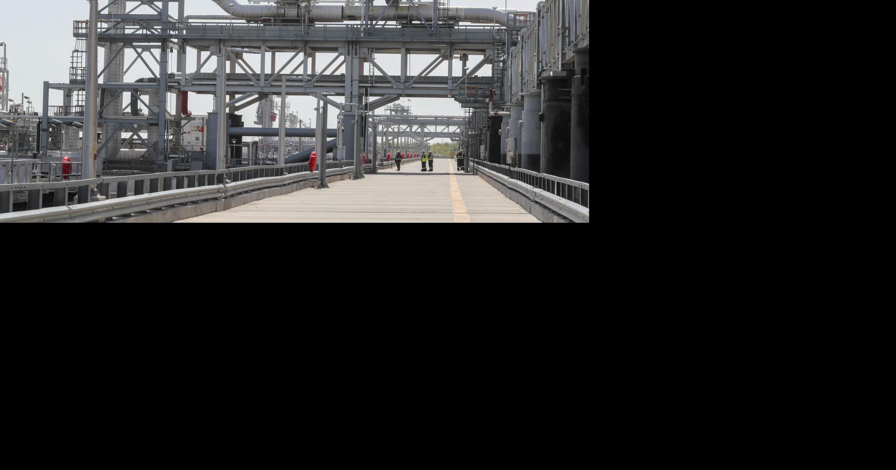 Venture Global to build new power plants at its LNG terminals, aiming to bring more AI data centers to LA