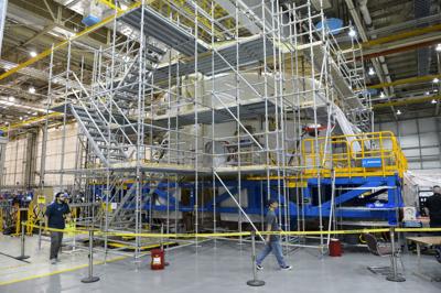 NASA gears up for Artemis I tanking test for shot to launch next week ...