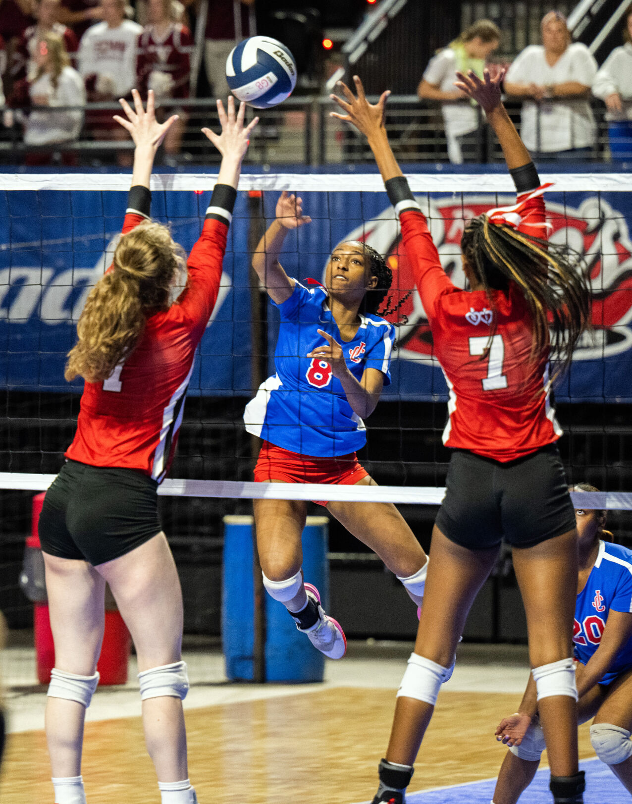 A strategic shift changes everything as Sacred Heart and John Curtis play 5 exciting sets at state volleyball Prep Sports nola