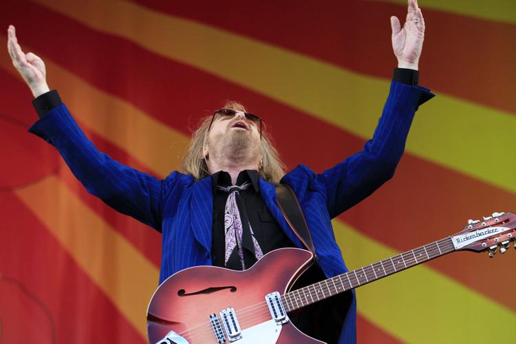 Tom Petty Rocking Rocker Tom Petty 'clinging to life,' CBS reports | Music | nola.com