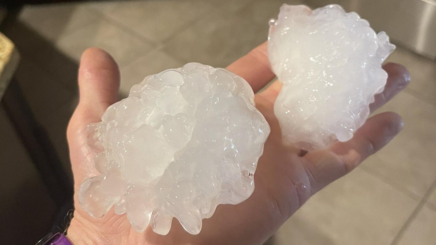Orange Beach hail storm damage: Vehicles pummeled and windshields smashed | Weather | nola.com