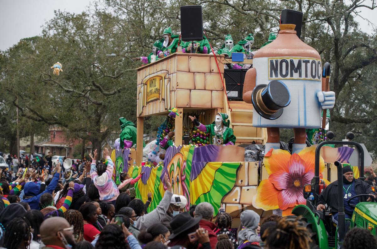 Nomtoc Christmas Parade 2022 Photos: Nomtoc Rolls In Algiers | Entertainment/Life – Celebrity Land  International