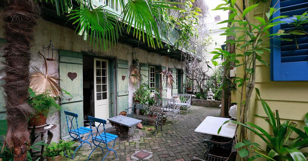 Hidden French Quarter cottages, Uptown mansions, downtown Covington ...