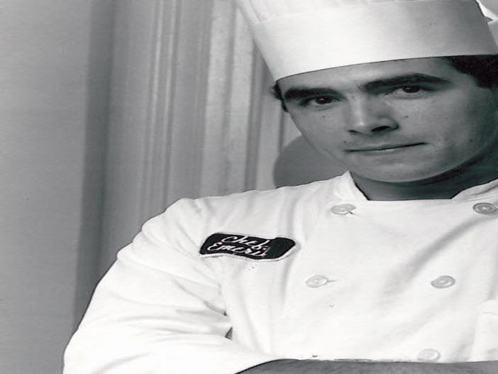 25 Years Ago Emeril Lagasse Unleashed Emeril S Radically Altering Creole Cooking Where Nola Eats Nola Com