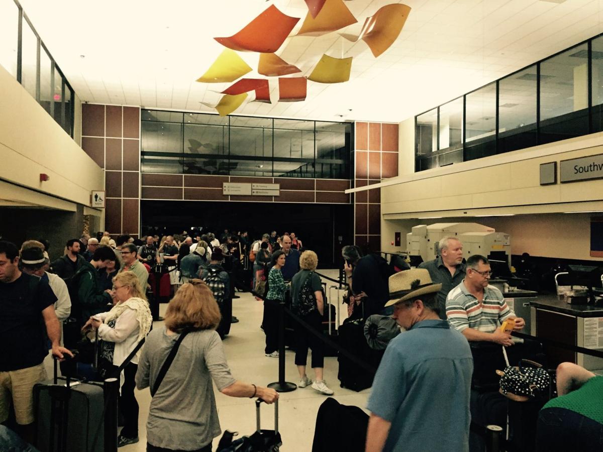 Power Outages Reported At New Orleans Airport Weather Nola Com