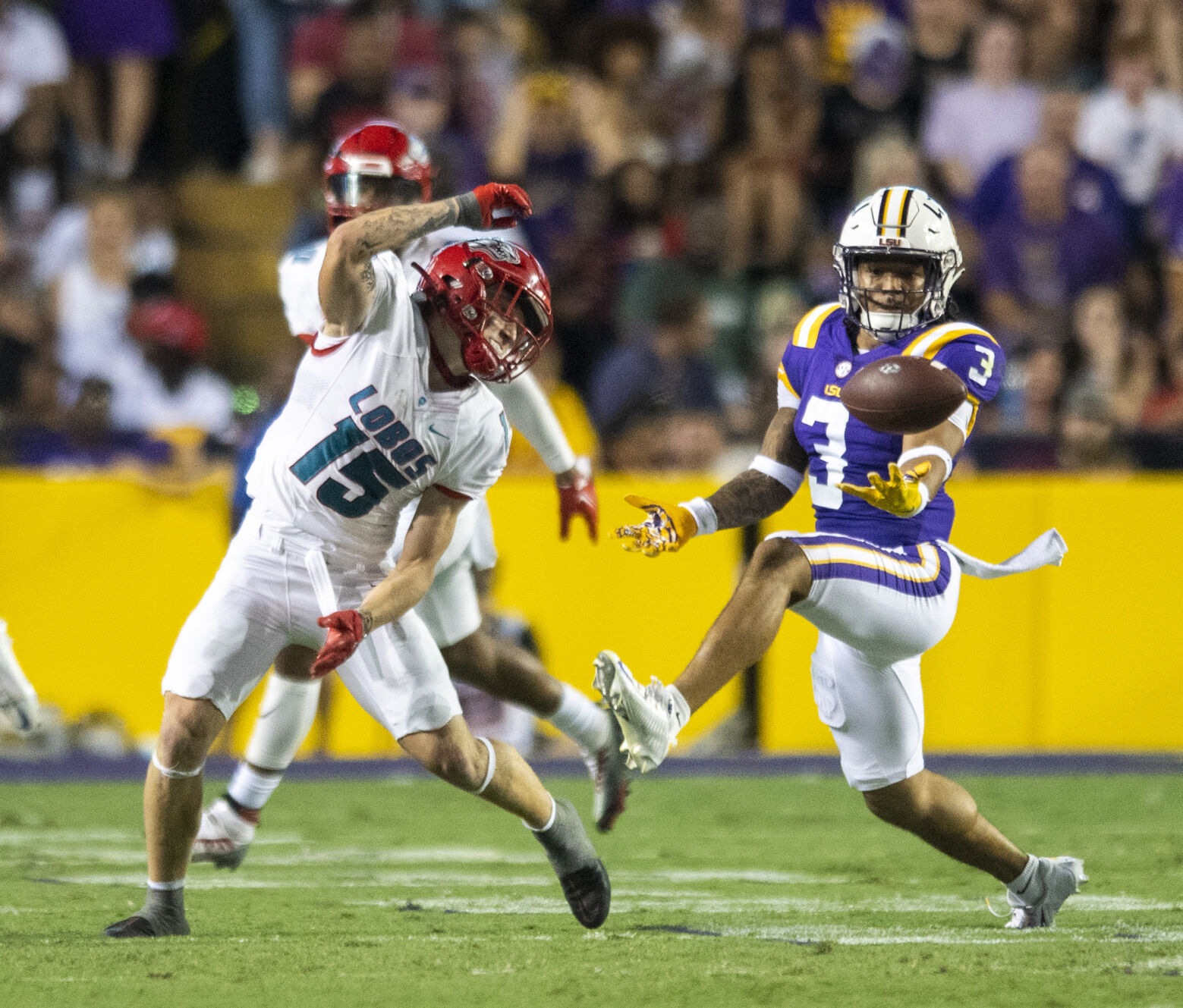 Inside The Betting Line, Odds For Tennessee At LSU Football Game ...