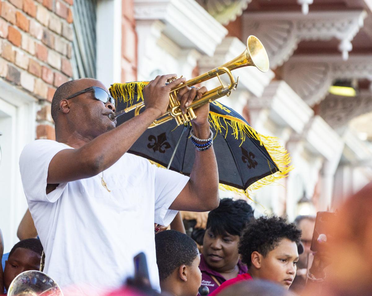 NO.chasesecondline.060419.05.JPG