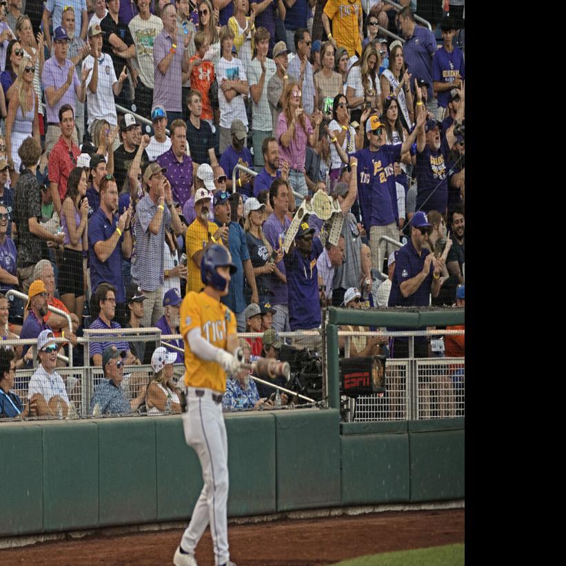 LSU wins 1st College World Series title since 2009, beating Florida 18-4  one day after 20-run loss