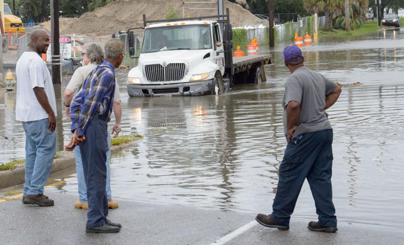 Photos: New Orleans braces for heavy rain, winds as Tropical Storm ...
