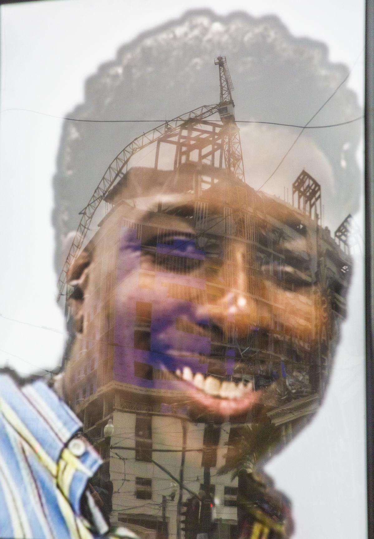 Hard Rock Collapse Photo Showing Worker S Remains Sparks