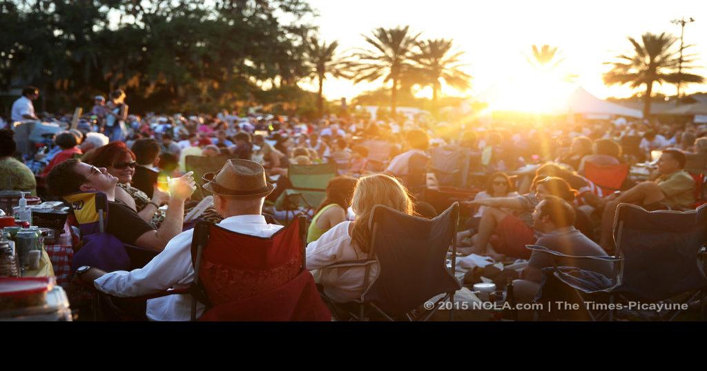 The Louisiana Philharmonic performs during Swing in the Oaks