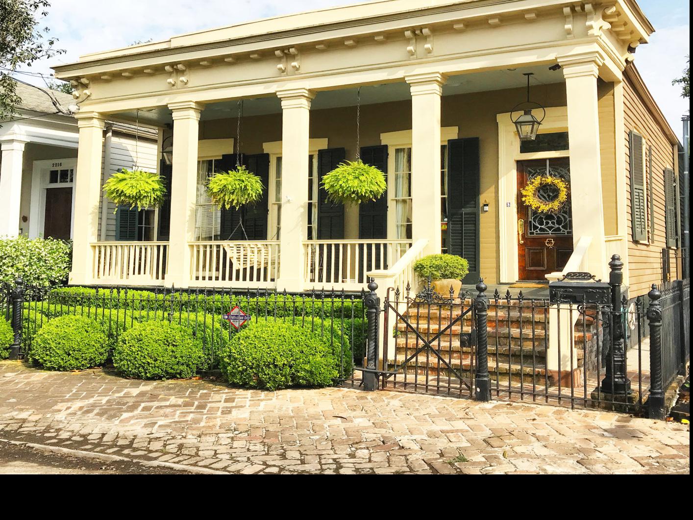 Converted Garden District Shotgun Houses Art And Antiques Plus A Pair Of Pampered Pugs Home Garden Nola Com