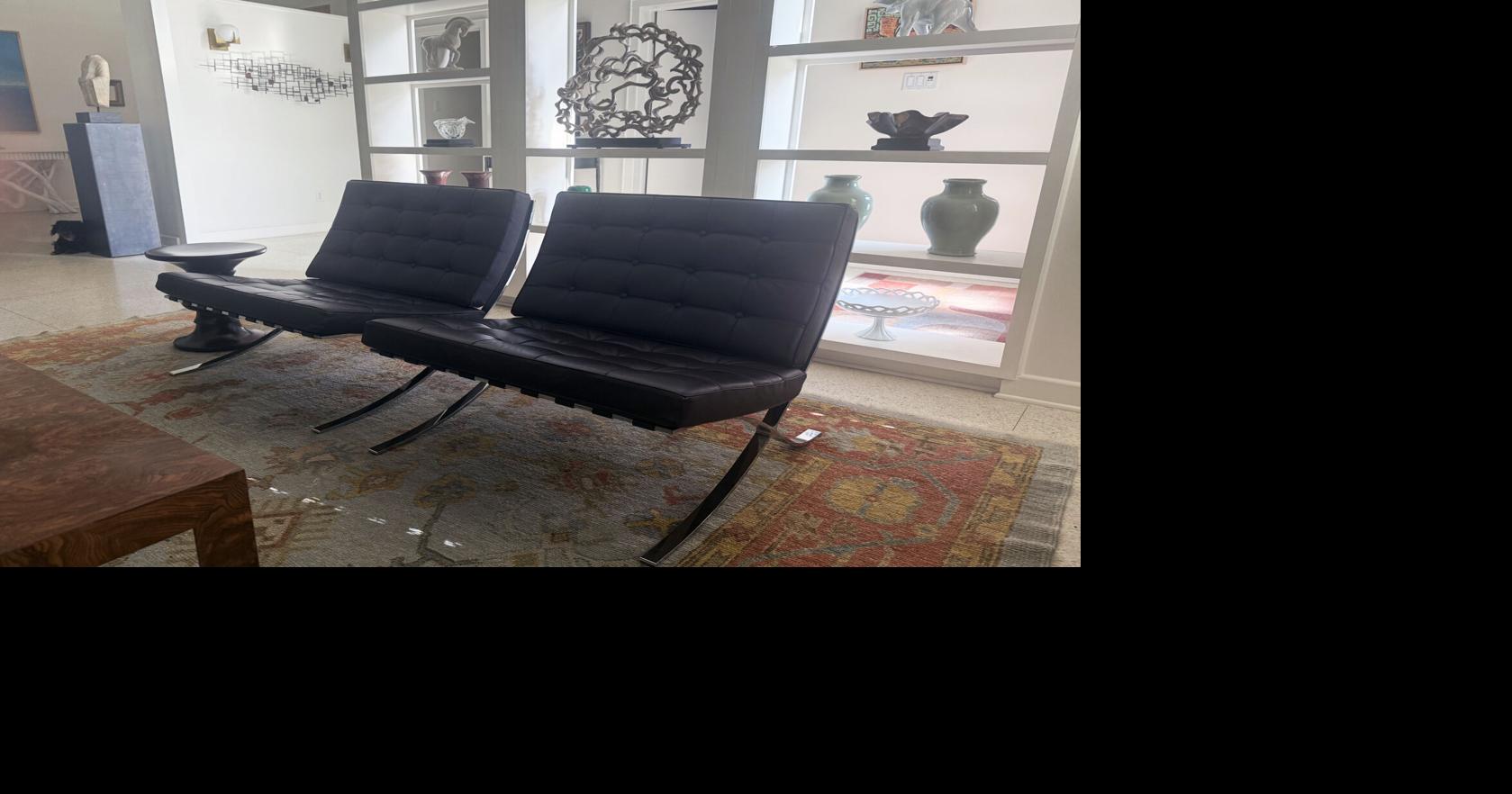 The iconic Barcelona and Brno chairs can bring life to a mid-century modern home