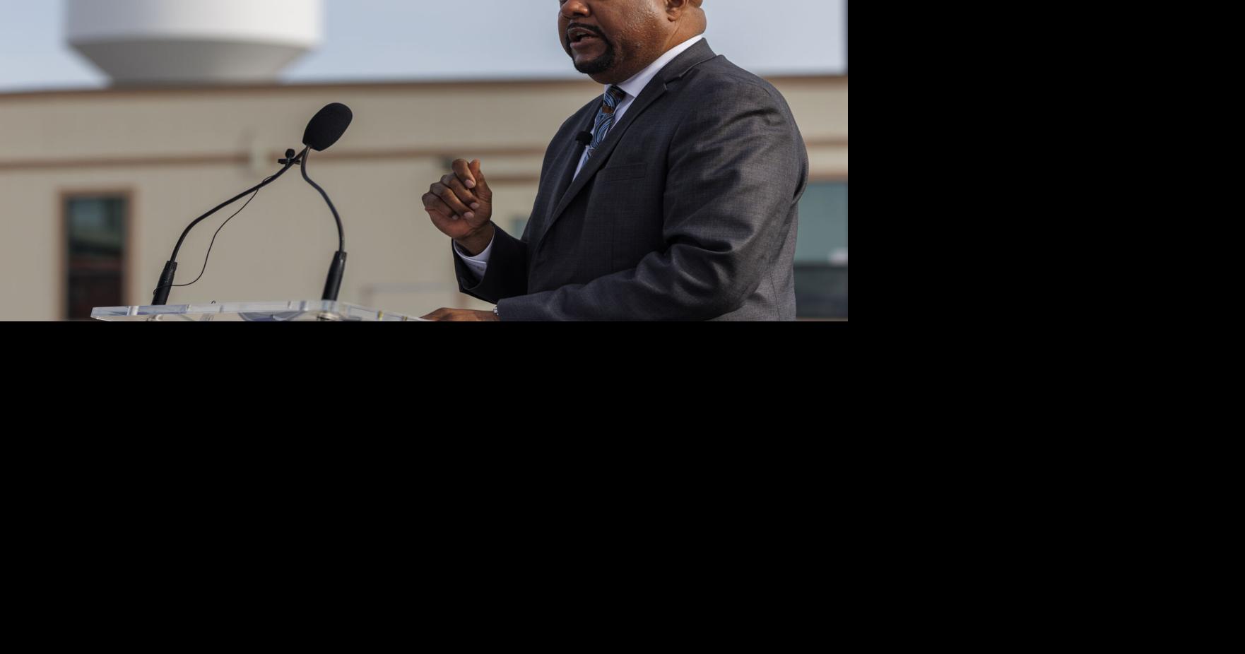 Who will replace New Orleans’ aging lead pipes? S&WB officials tap this firm for the job.