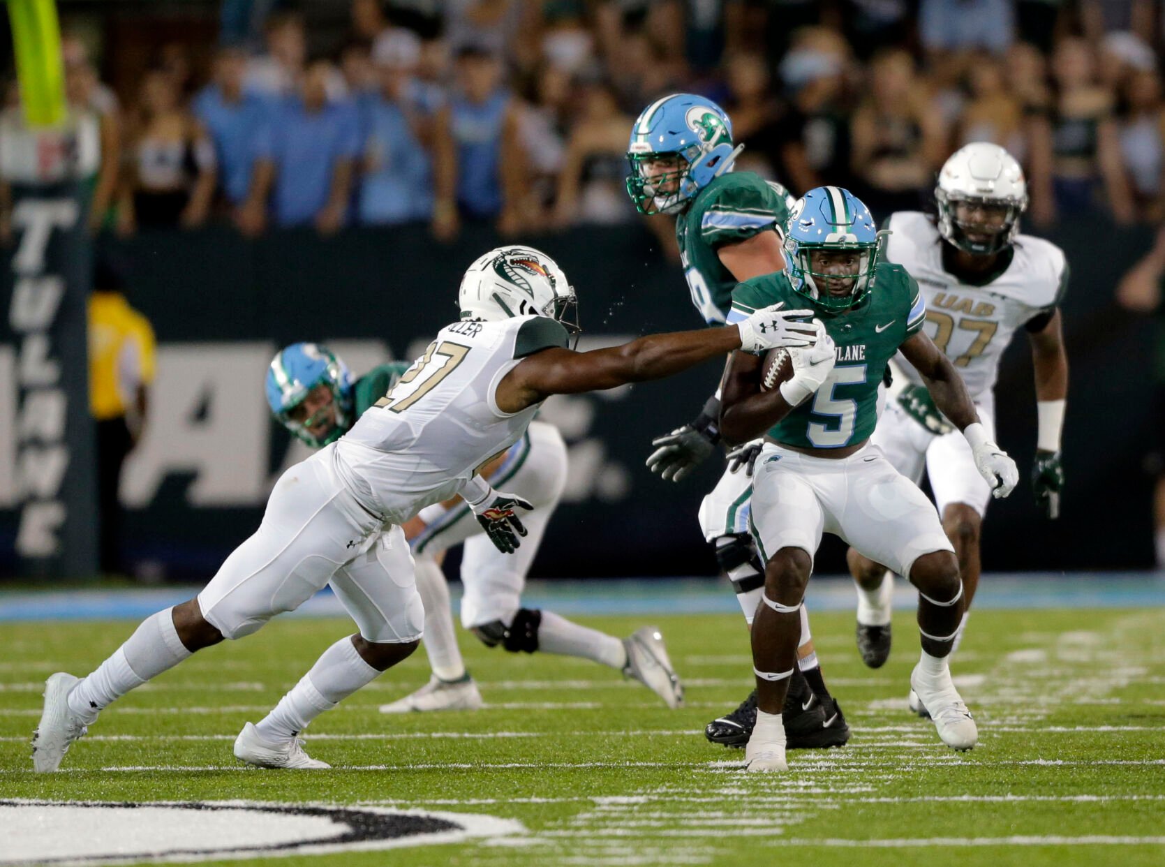 Ncaa American Athletic Conference East Division Football 2025