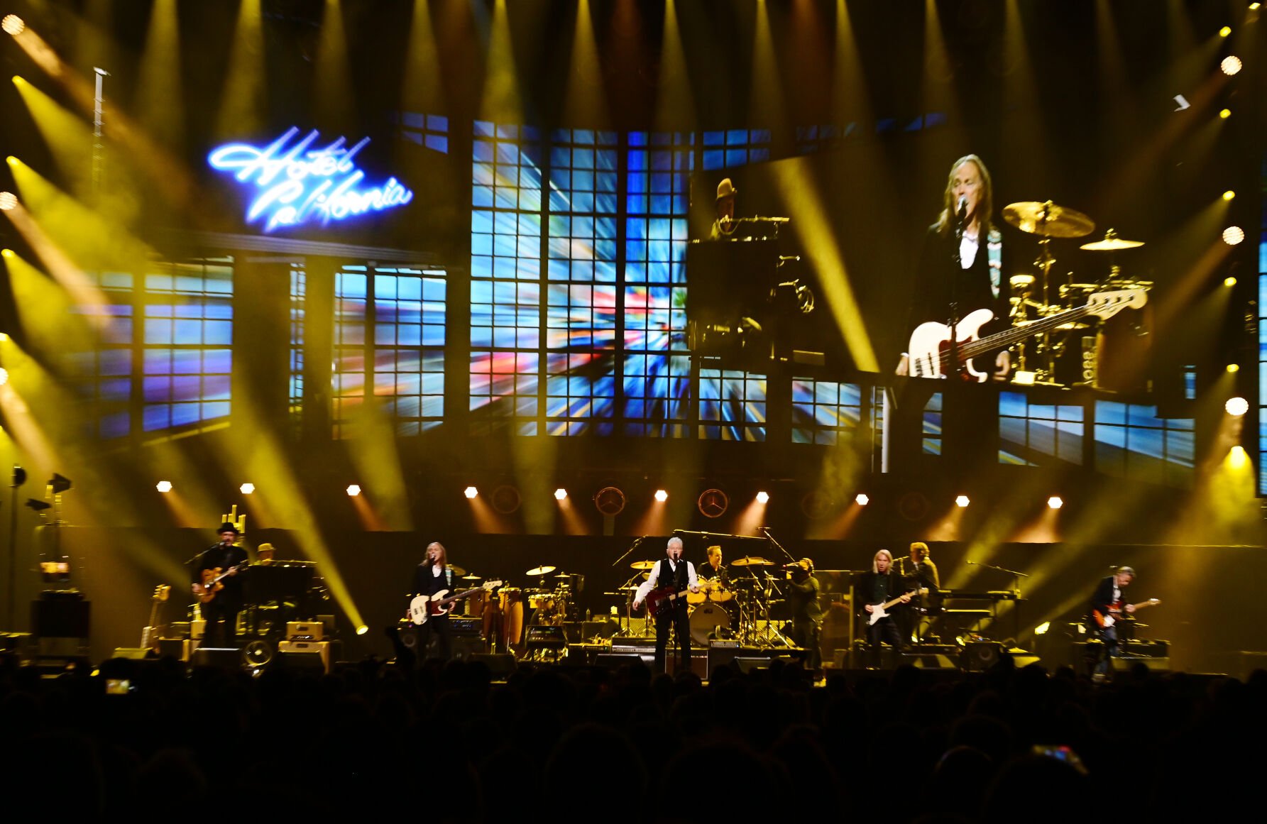 Eagles Hotel California tour dazzled at New Orleans stop | Music 