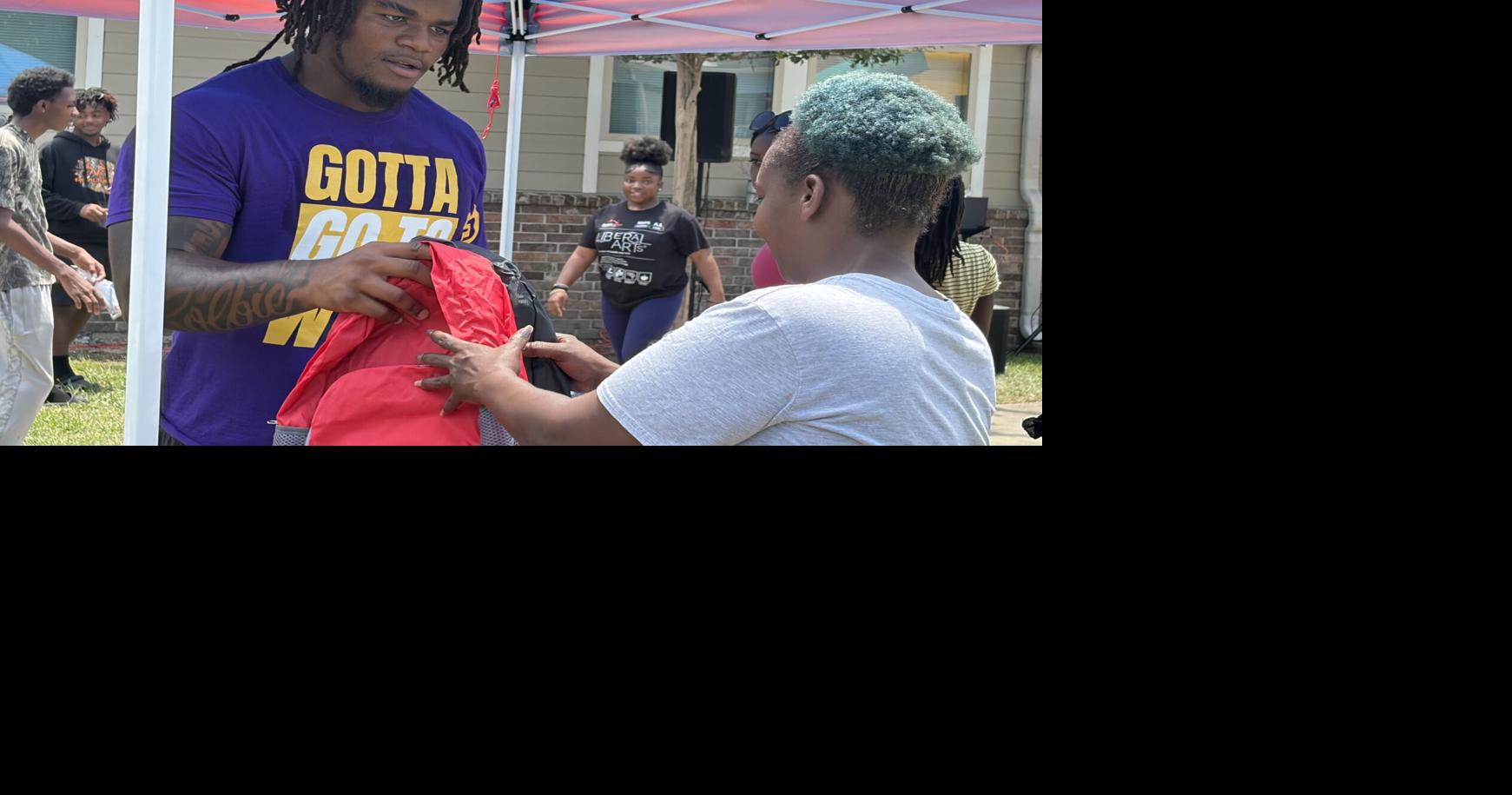 LSU frosh D-tackle could have an instant impact on the field. He's already made one off of it.