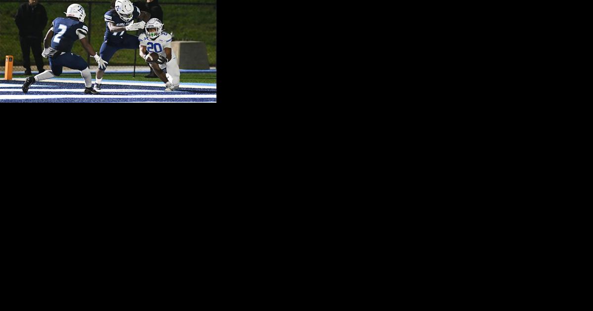 Mandeville headed to semifinals after Nate Sheppard's 6-touchdown performance - Vimarsana News