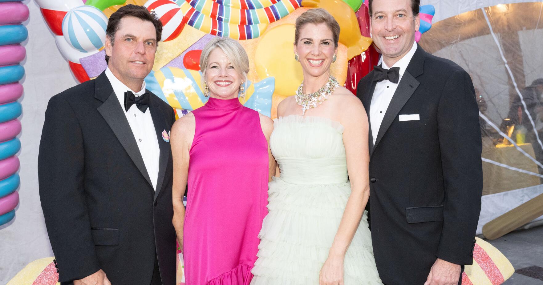 Nell Nolan: Sugarplum Ball 2024, Dominican High school, Elenians Club 90th - Vimarsana News