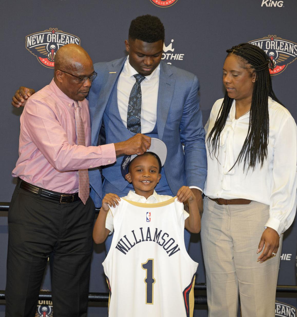 NBA Superstar Zion Williamson Allegedly Paid P*rn Star Baby Mama