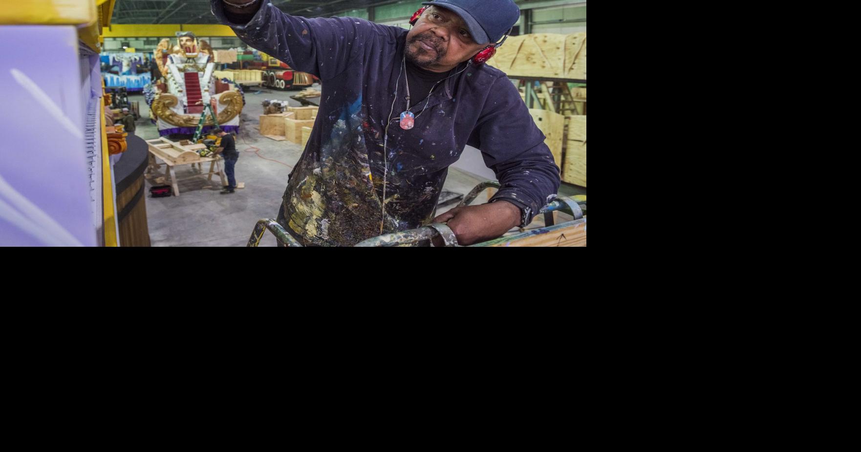 Photos: Health issues don't stop 'top of the top' Rex float painter ...