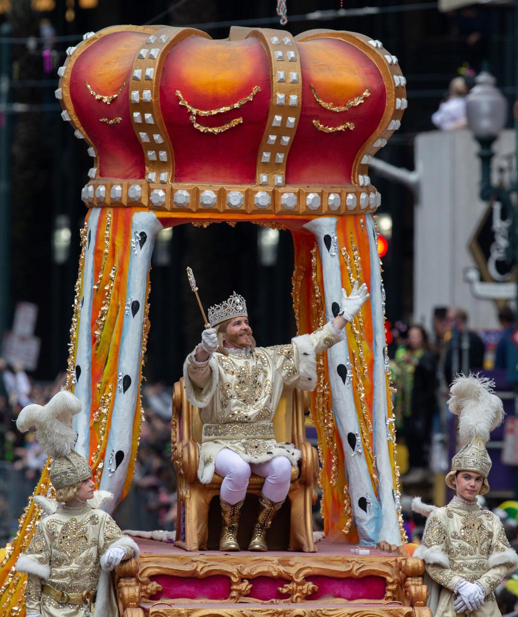 king of mardi gras mask